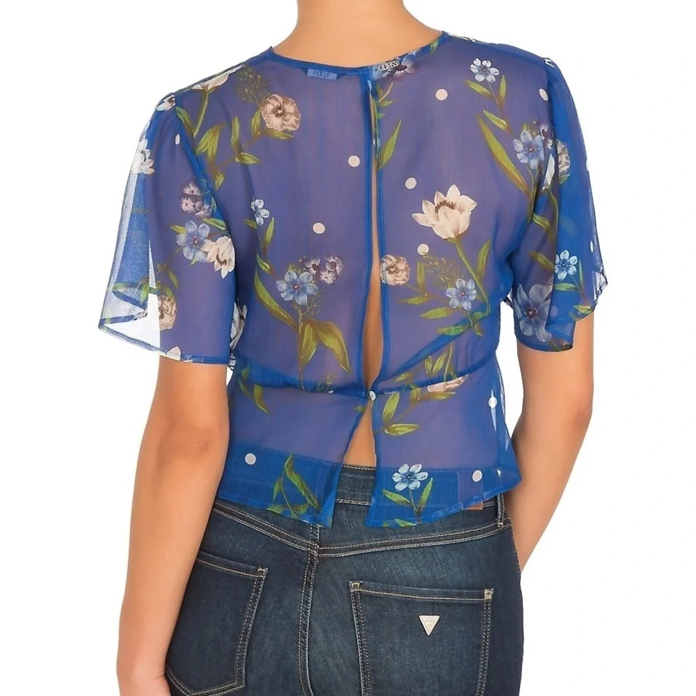 Guess Short Sleeve Maria Top Sheer coverup floral blue
Size S - Picture 3 of 8